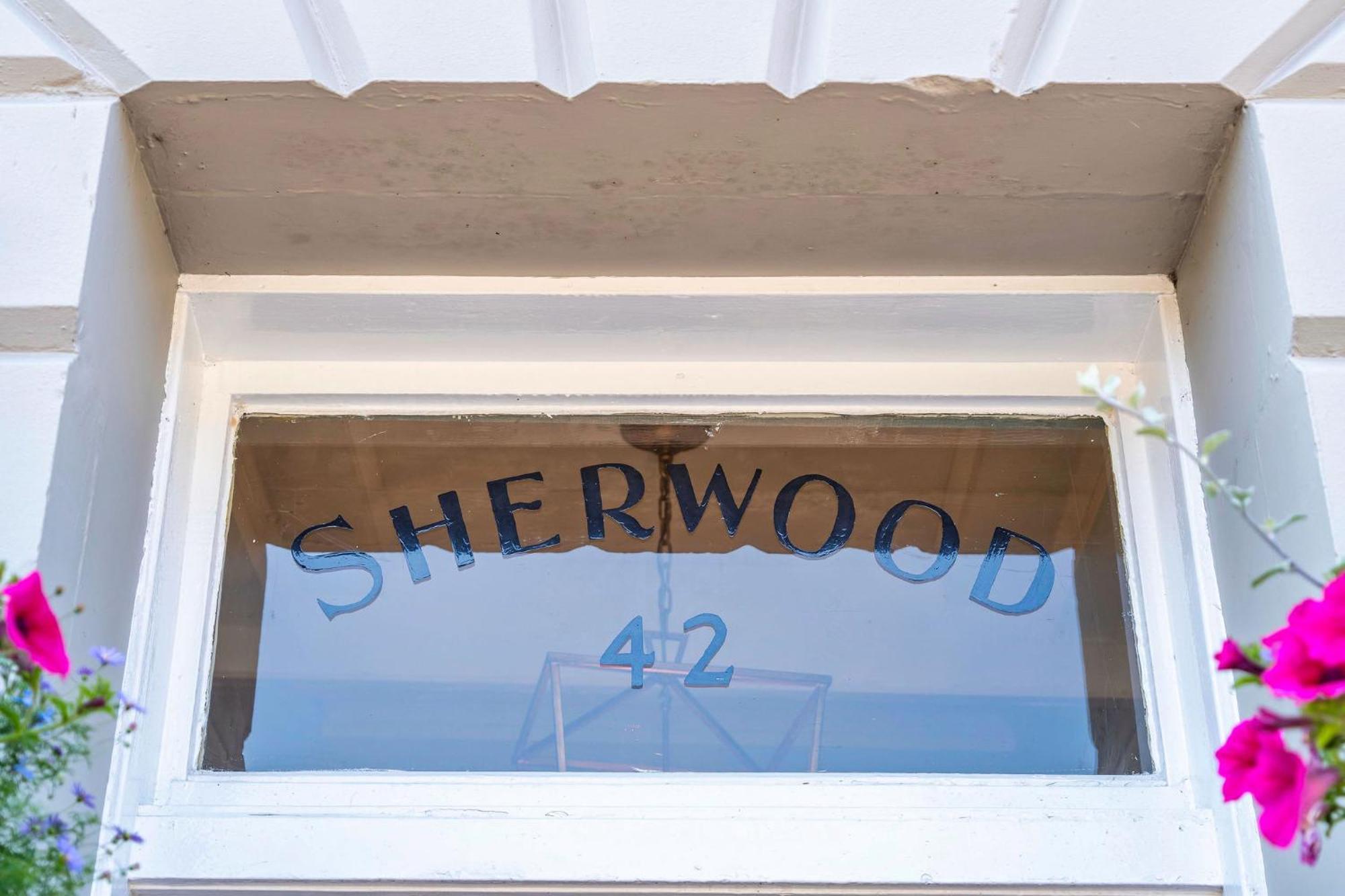 Sherwood Guest House — Photos 1